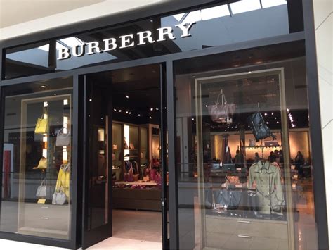 burberry outlet men's clothing.